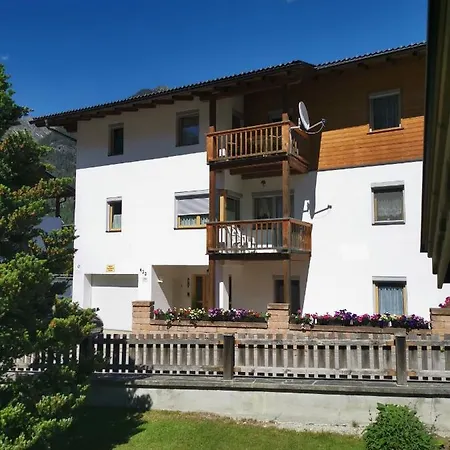 Stefan Apartment